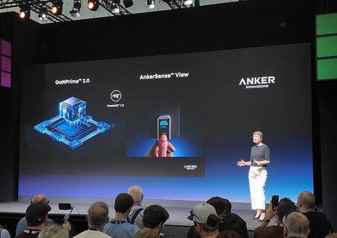 先出牌!强悍充电产品外这款派对神器太酷了AG真人平台Anker安克IFA25率(图5) 先出牌!强悍充电产品外这款派对神器太酷了AG真人平台Anker安克IFA25率(图5)